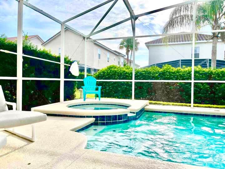 A fully screened large private pool and spa