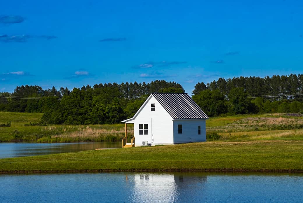 770 Lakeside Cabin