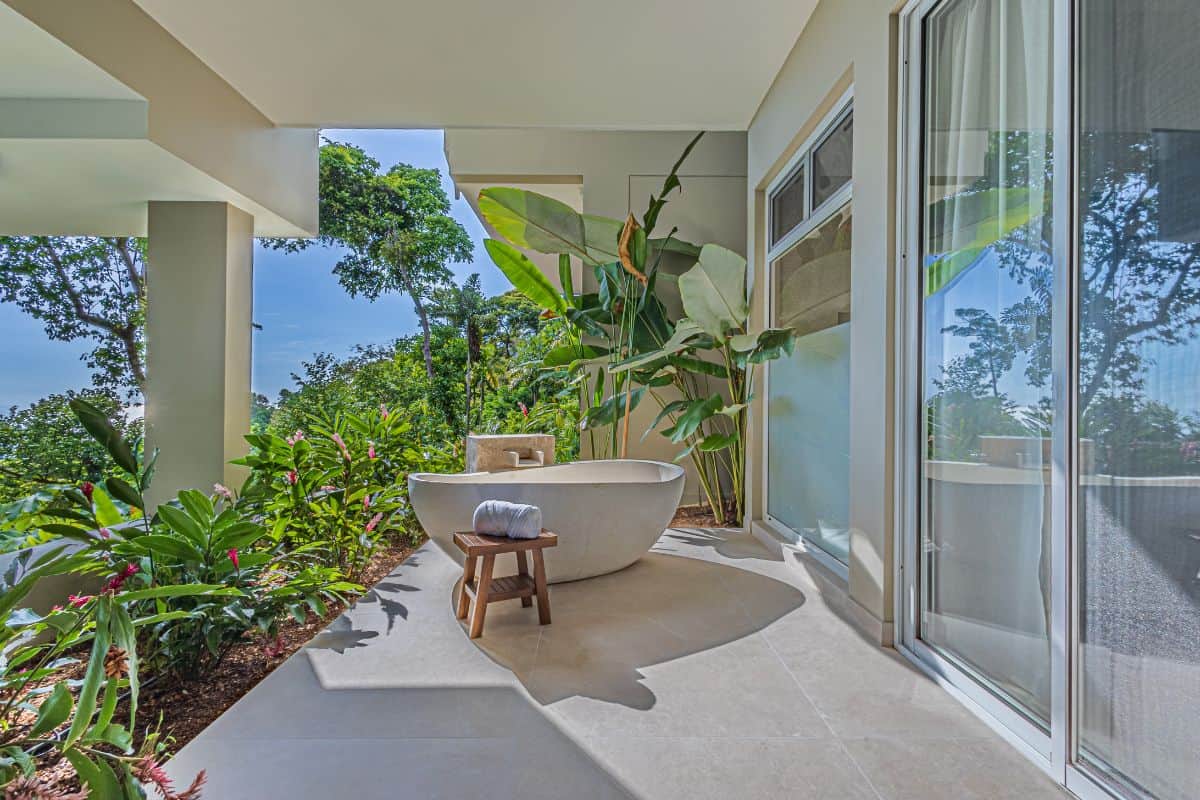 Outdoor bathtub with jungle and ocean views at Villa Sueño..jpg