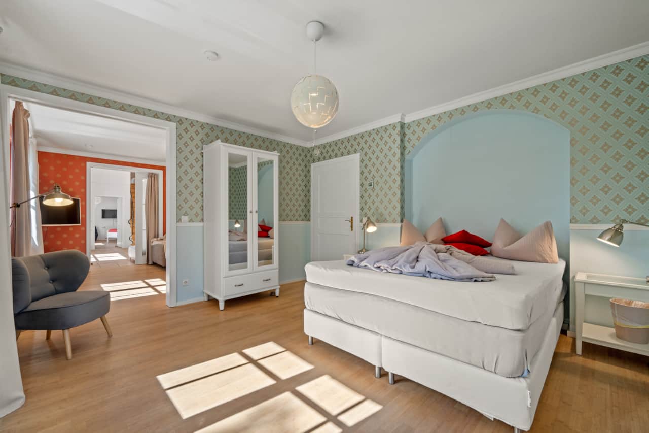 Villa Art Lakeside Schlaftzimmer 2