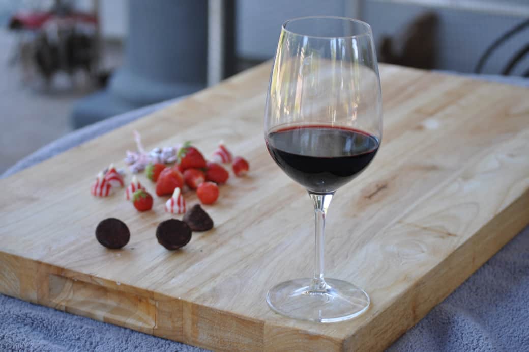 Enjoy Wine with Chocolate
