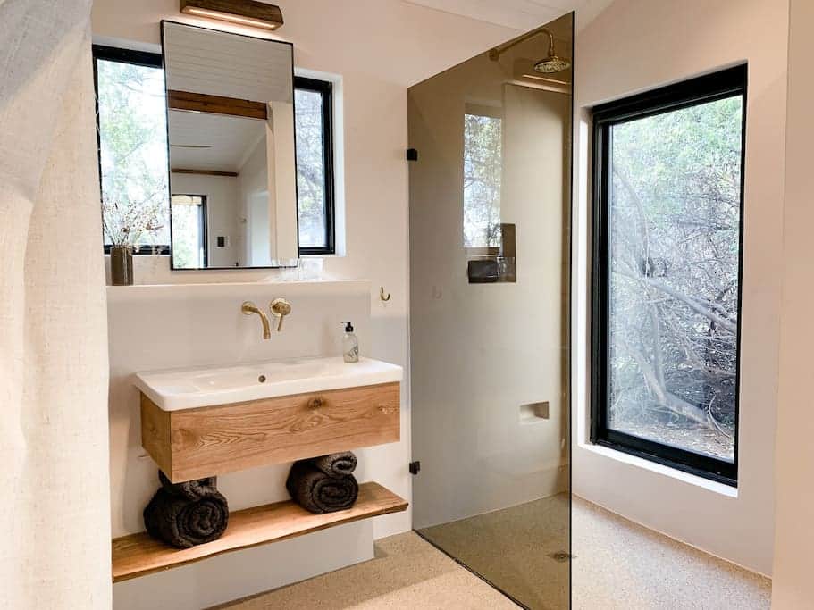 En-suite bathrooms