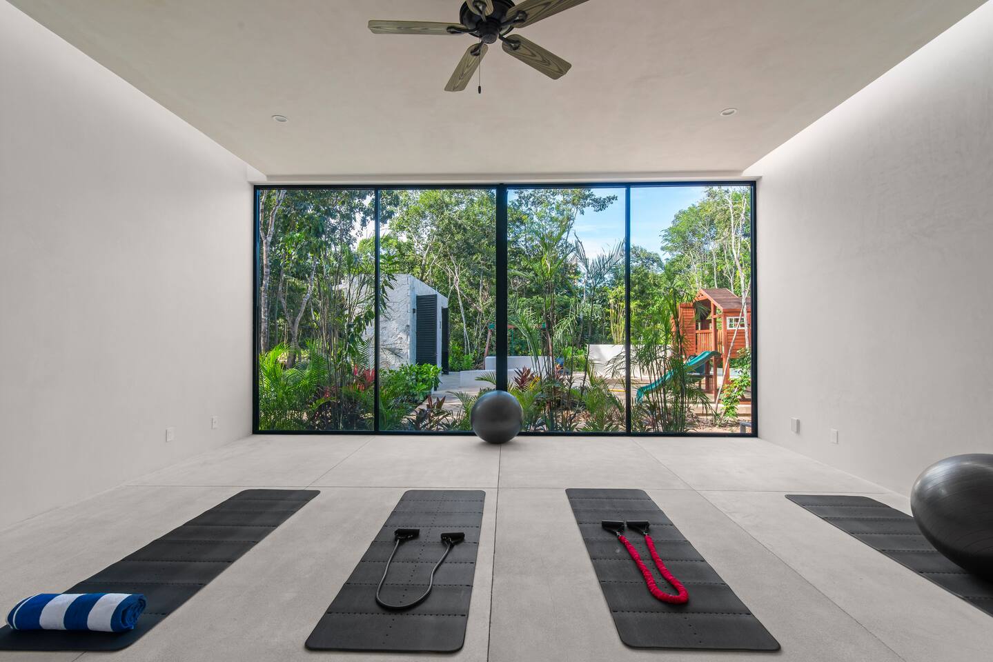 Casa Lush | Pvt Pool | Rooftop | 10 Min to Beach photo 22