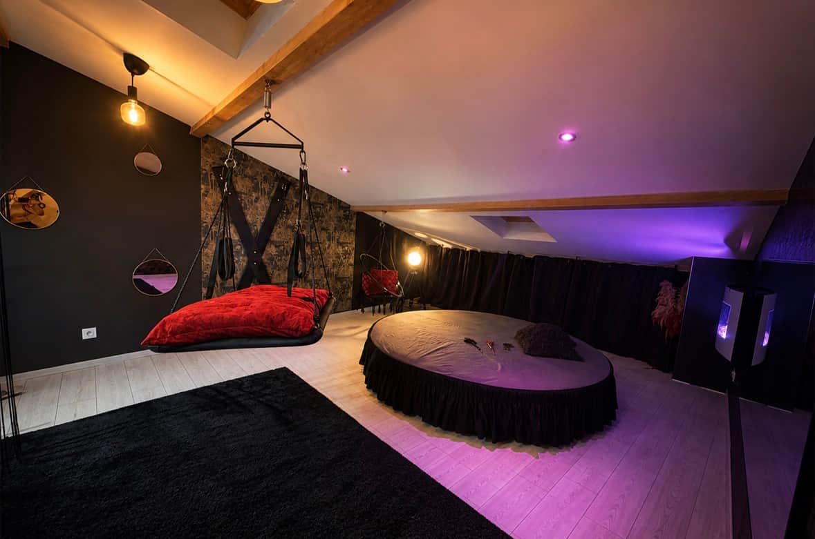 Espace love room en mezzanine 