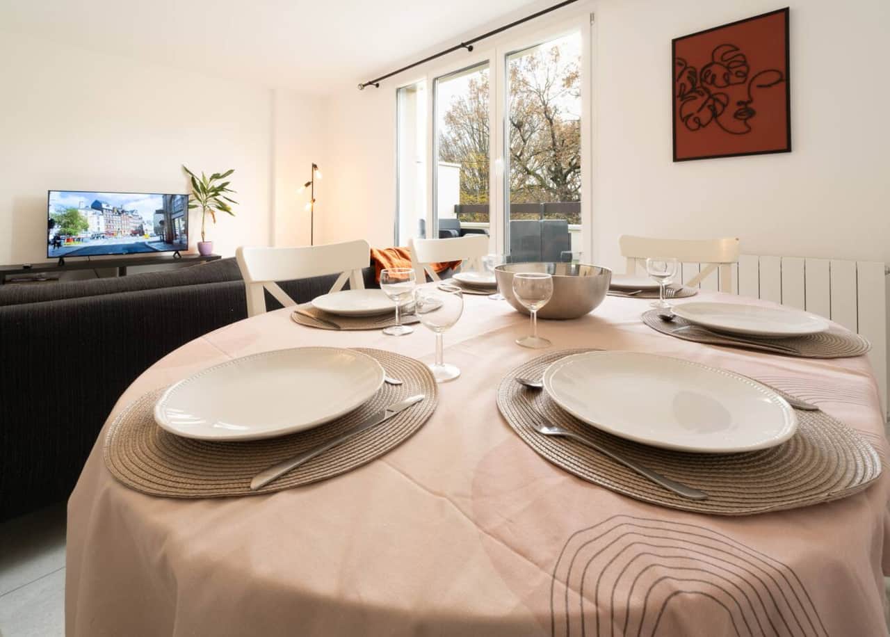 Table de repas Poterie Rennes