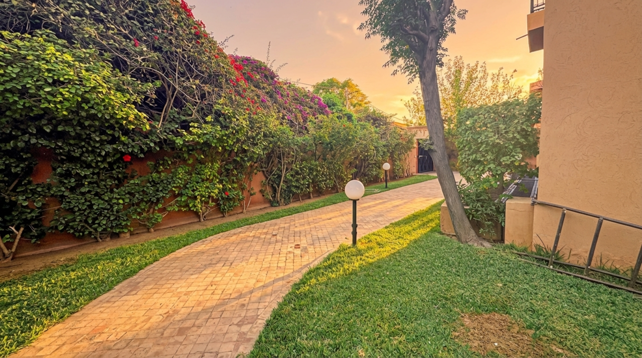 Charming Garden Pathway