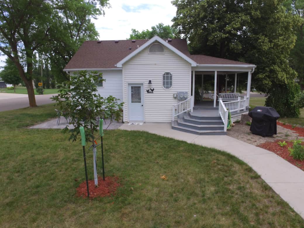 Outside pic 1