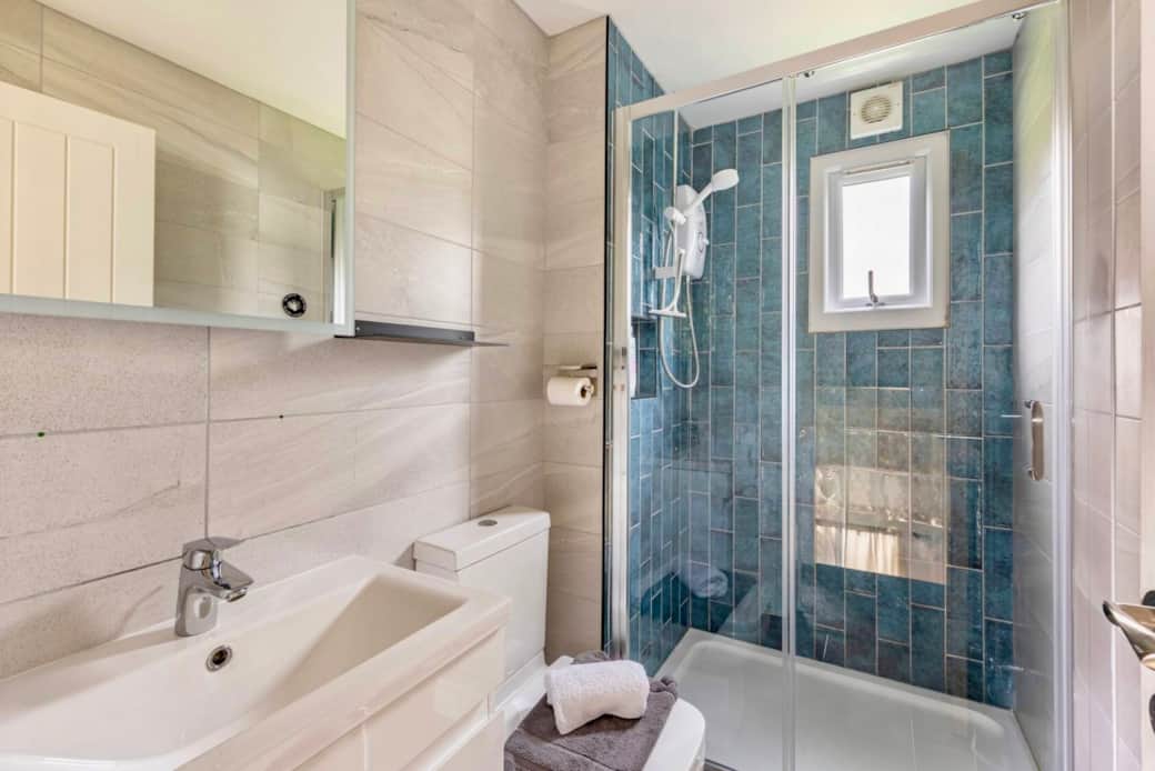 Walk in shower