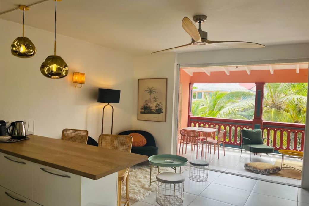 Living room and terrace Kamaoli