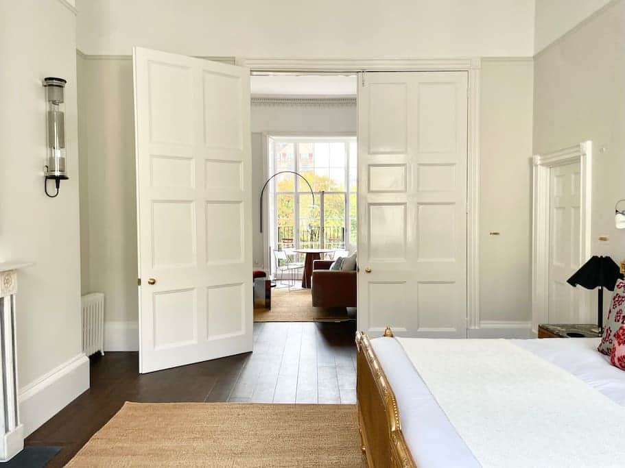 Spacious Bedroom with Super King Bed