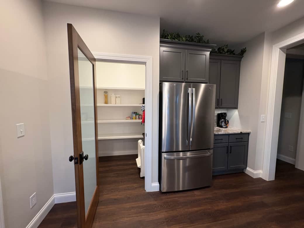 large pantry for your use. Flour/sugar while supplies last 