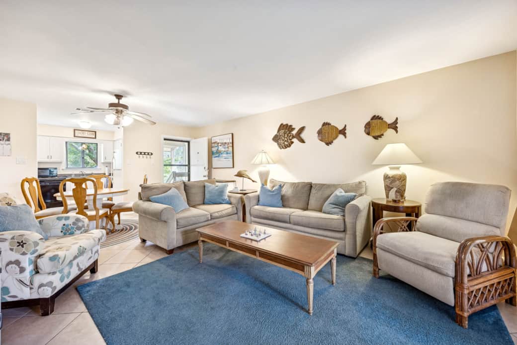 Amelia Landings 5F - Living Area 2