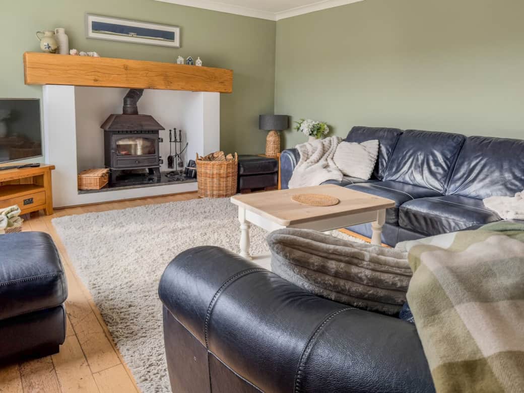 Relax on the huge leather sofa, play games and enjoy your group holiday in Pembrokeshire. Relax on the huge leather sofa, play games and enjoy your group holiday in Pembrokeshire.