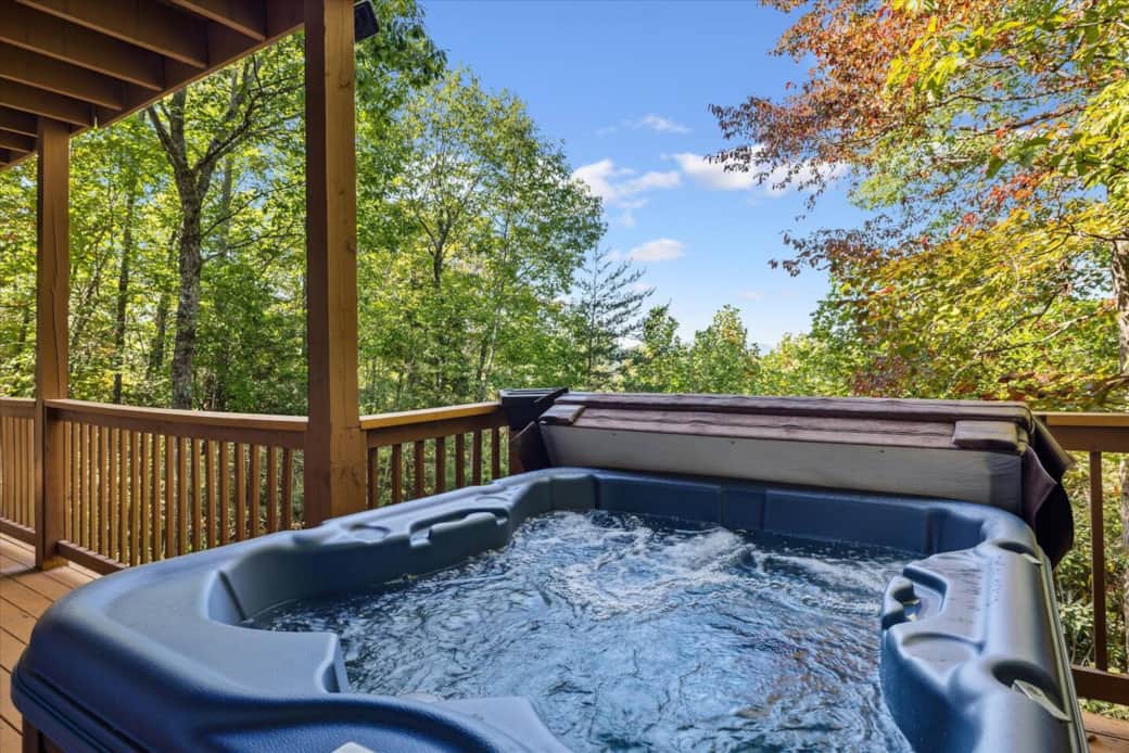 new hot tub always ready for your arrival