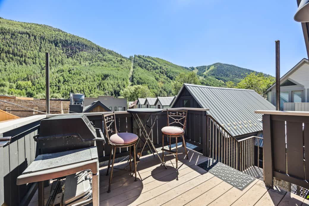 010 DahlCottage