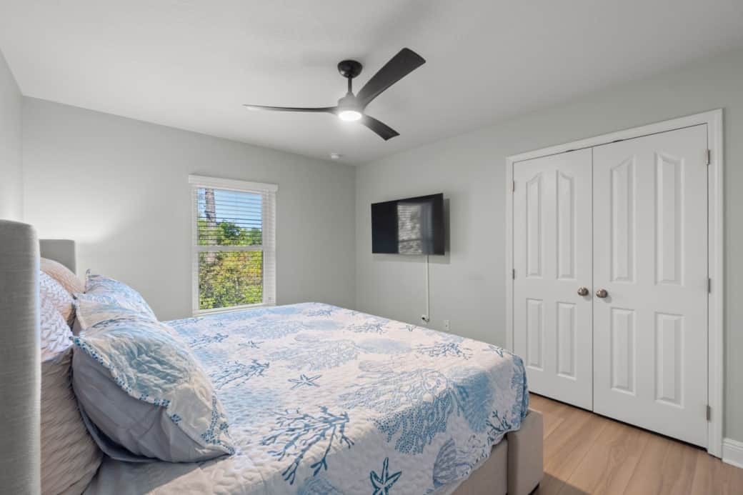 King Bed with a 55inch smart Samsung TV