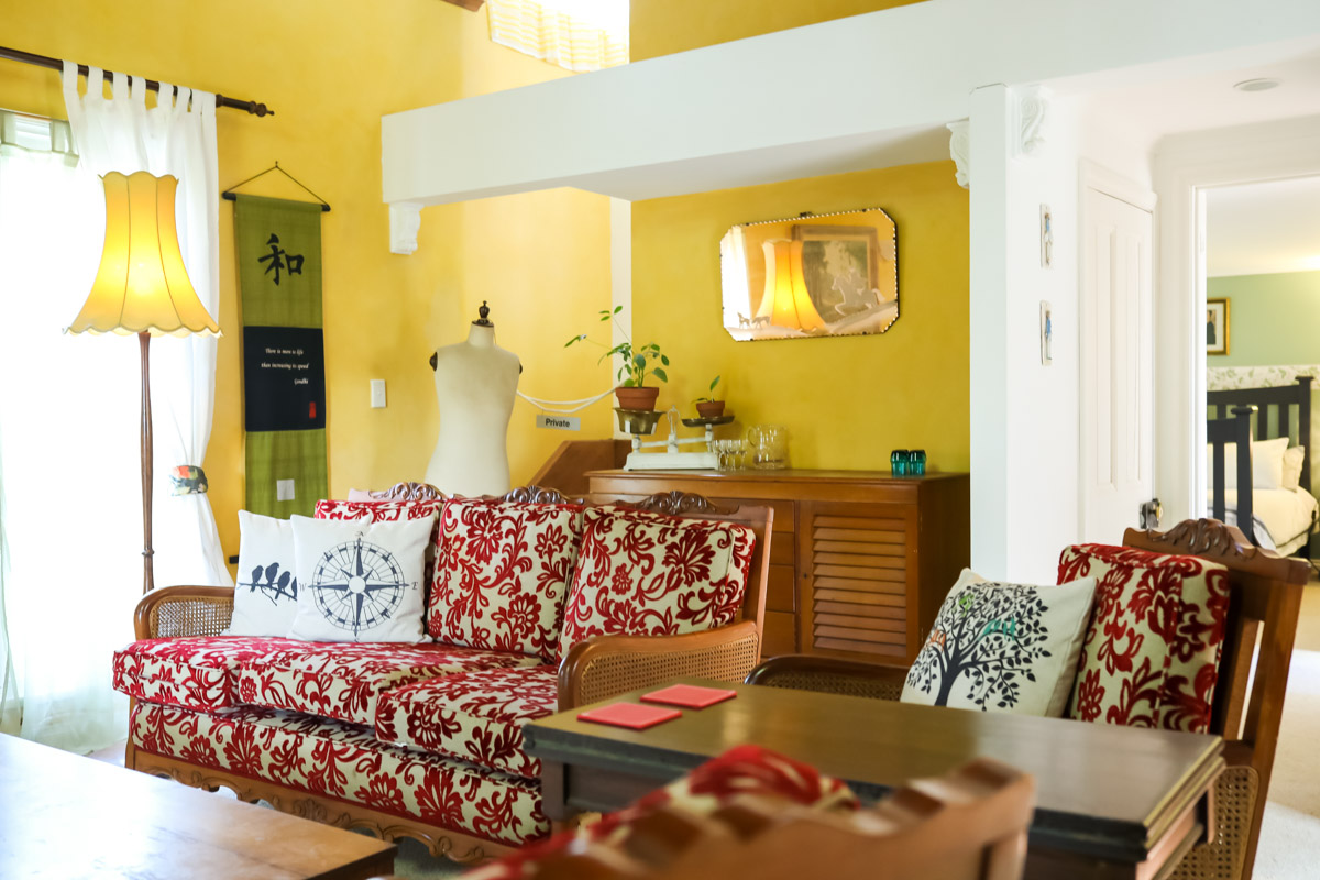 Adair House Guest Quarters Living Room