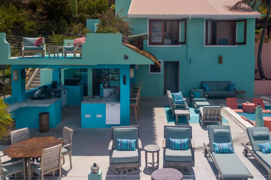 Bar with Full Outdoor Kitchen and Pool Deck