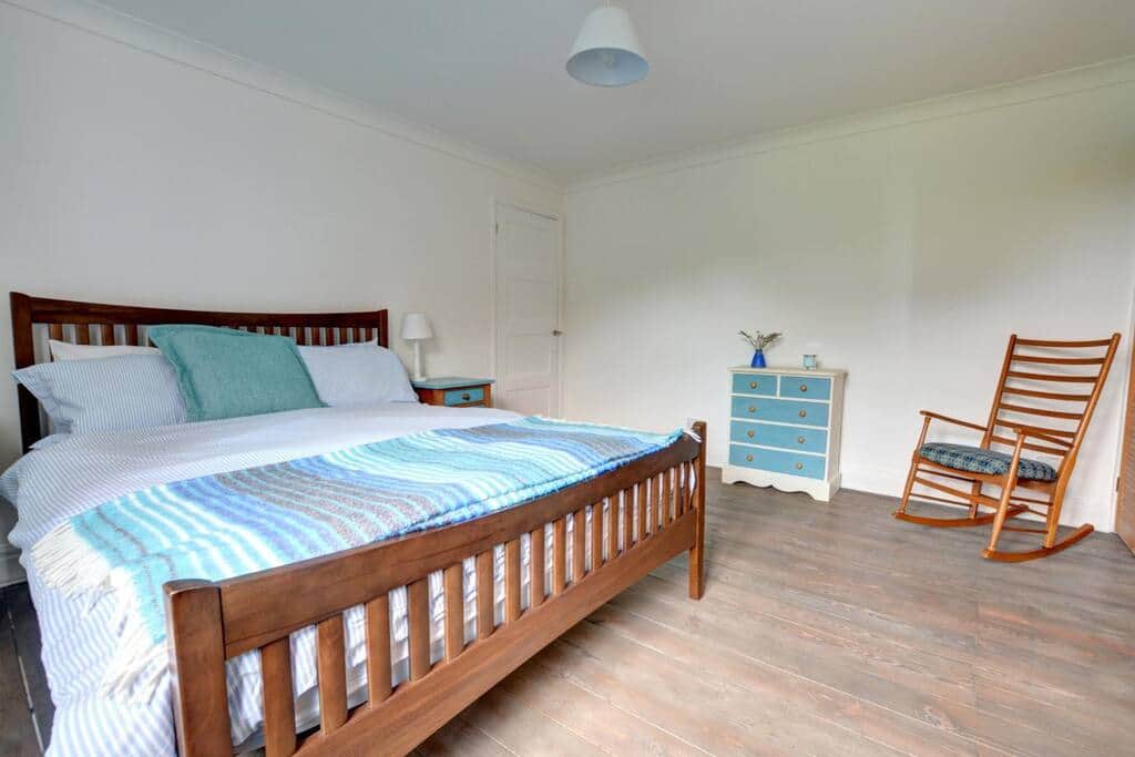 Bedroom 2 with King Bed
