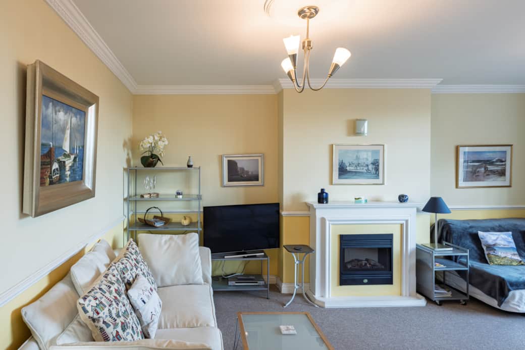 Living Area Living Area