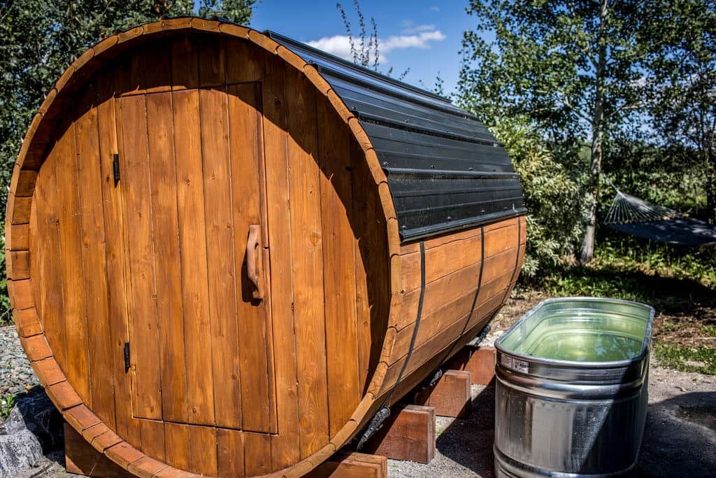 Sauna & Cold Dip Tub Sauna & Cold Dip Tub