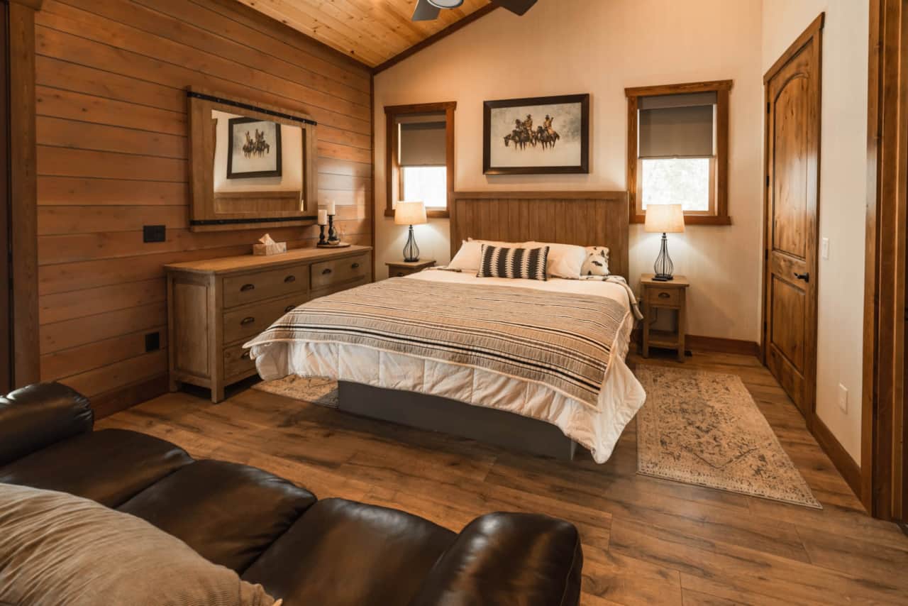 Level 1 - King Suite