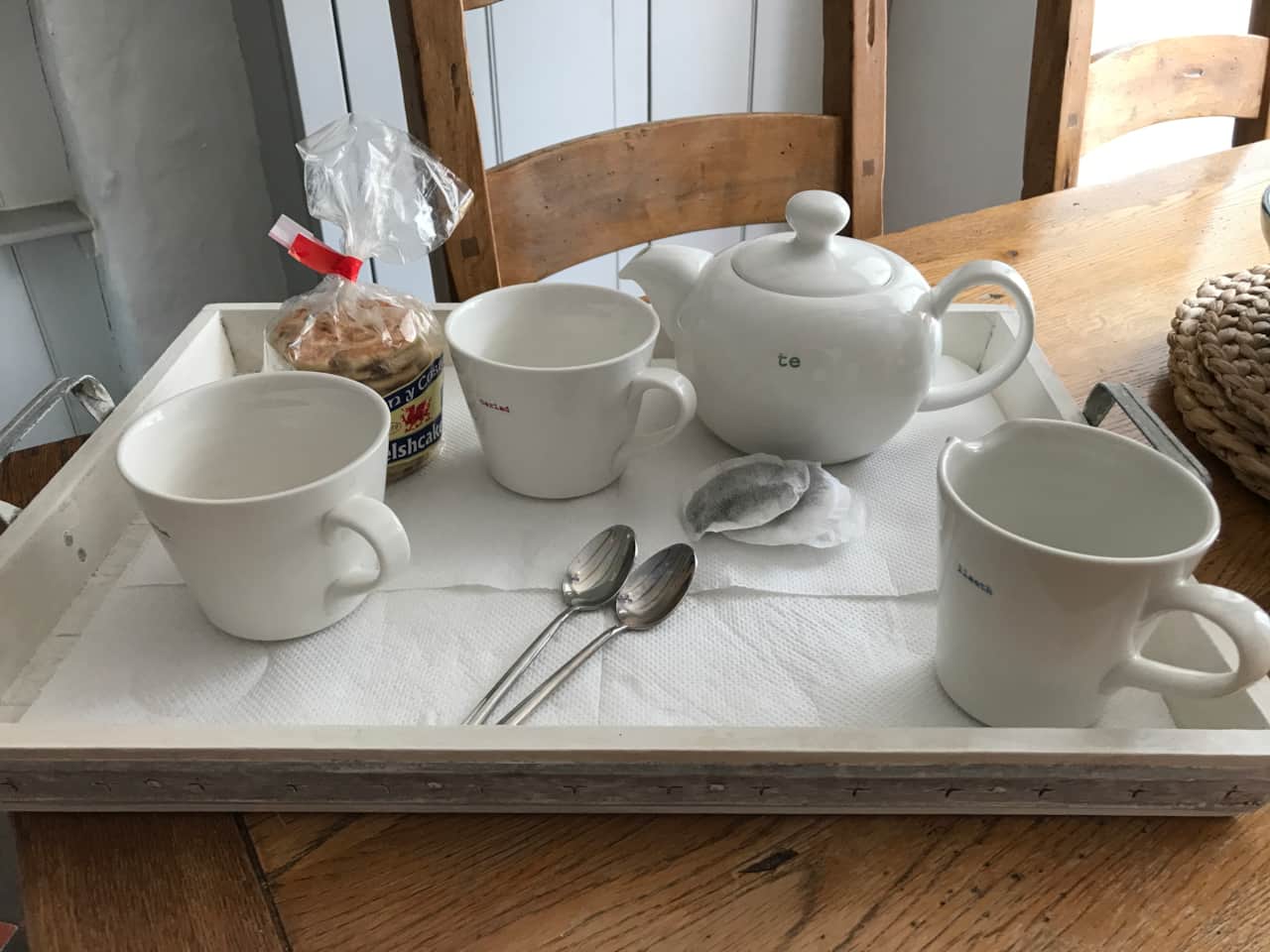 Welcome arrival tray