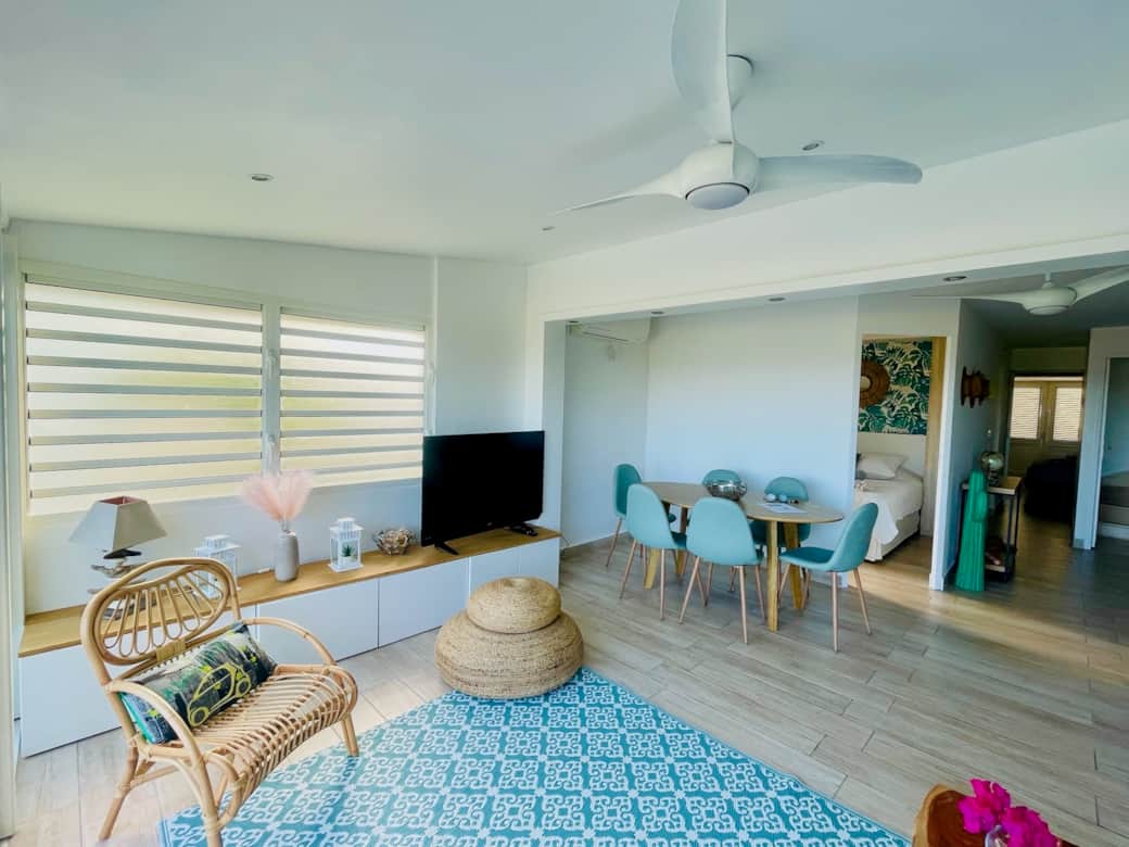 NBBC SXM Coté Mer salon
