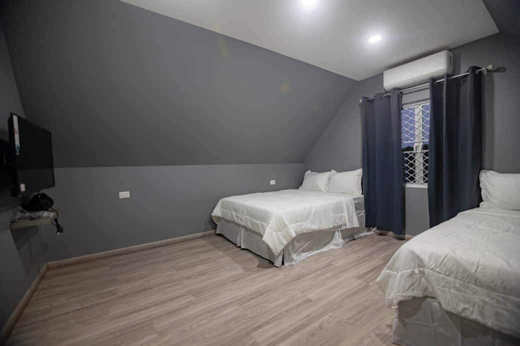 Bedroom2