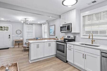 Ba6db5e7 a548 46f6 9527 eec8ba06614d