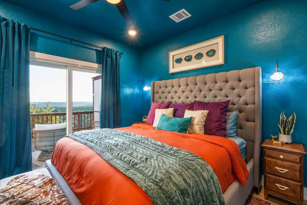 Luxury Primary Bedroom w/Views Luxury Primary Bedroom w/Views