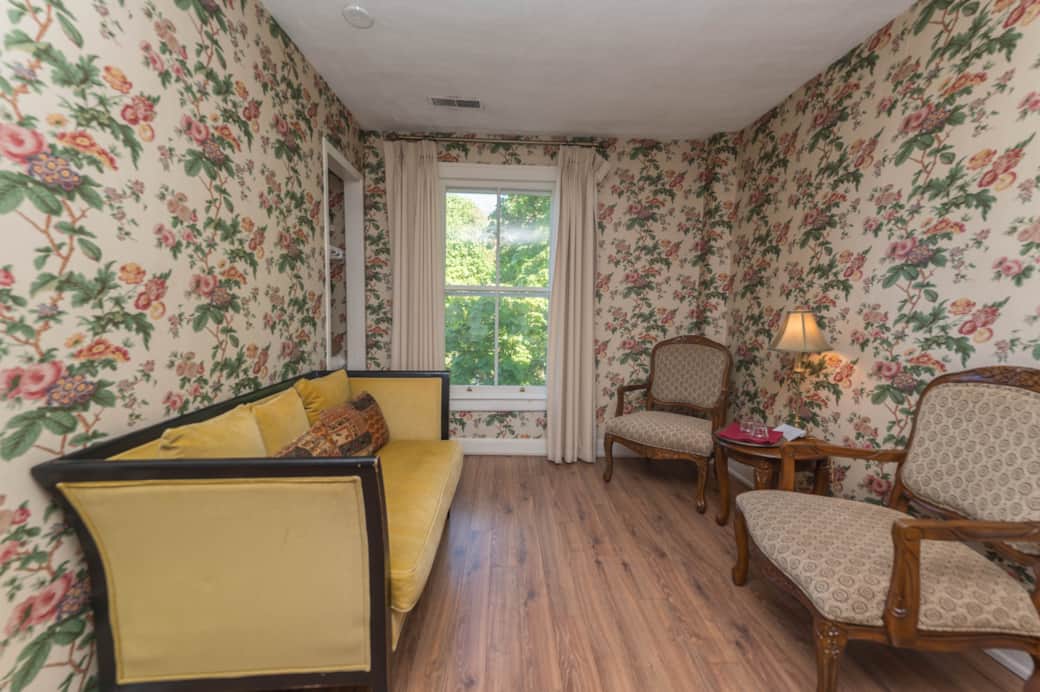 Arbour Room (2)