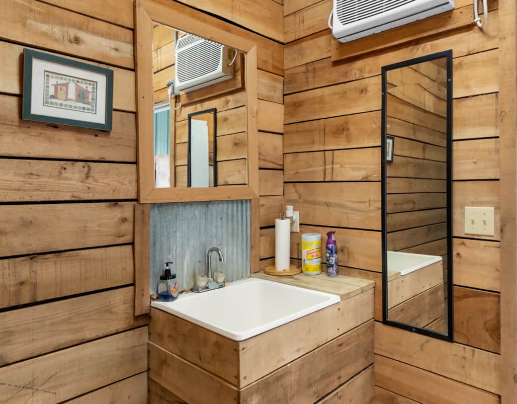 Bunkhouse Bash Bathroom Bunkhouse Bash Bathroom