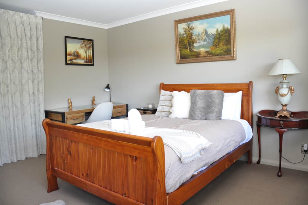 Main bedroom - decoration