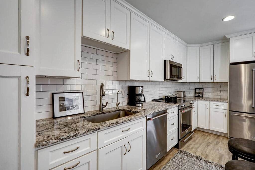 Modern Gourmet Kitchen