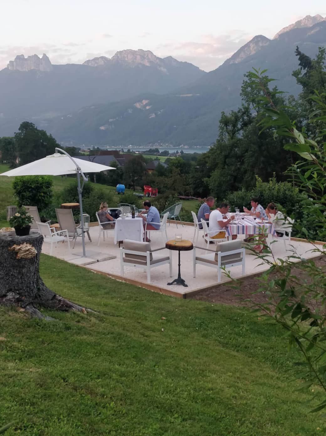 Terrasse by Day