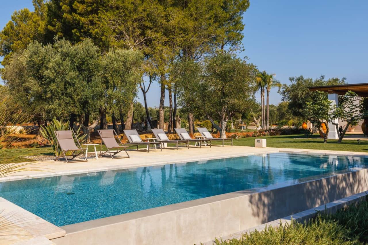 piscina condivisa