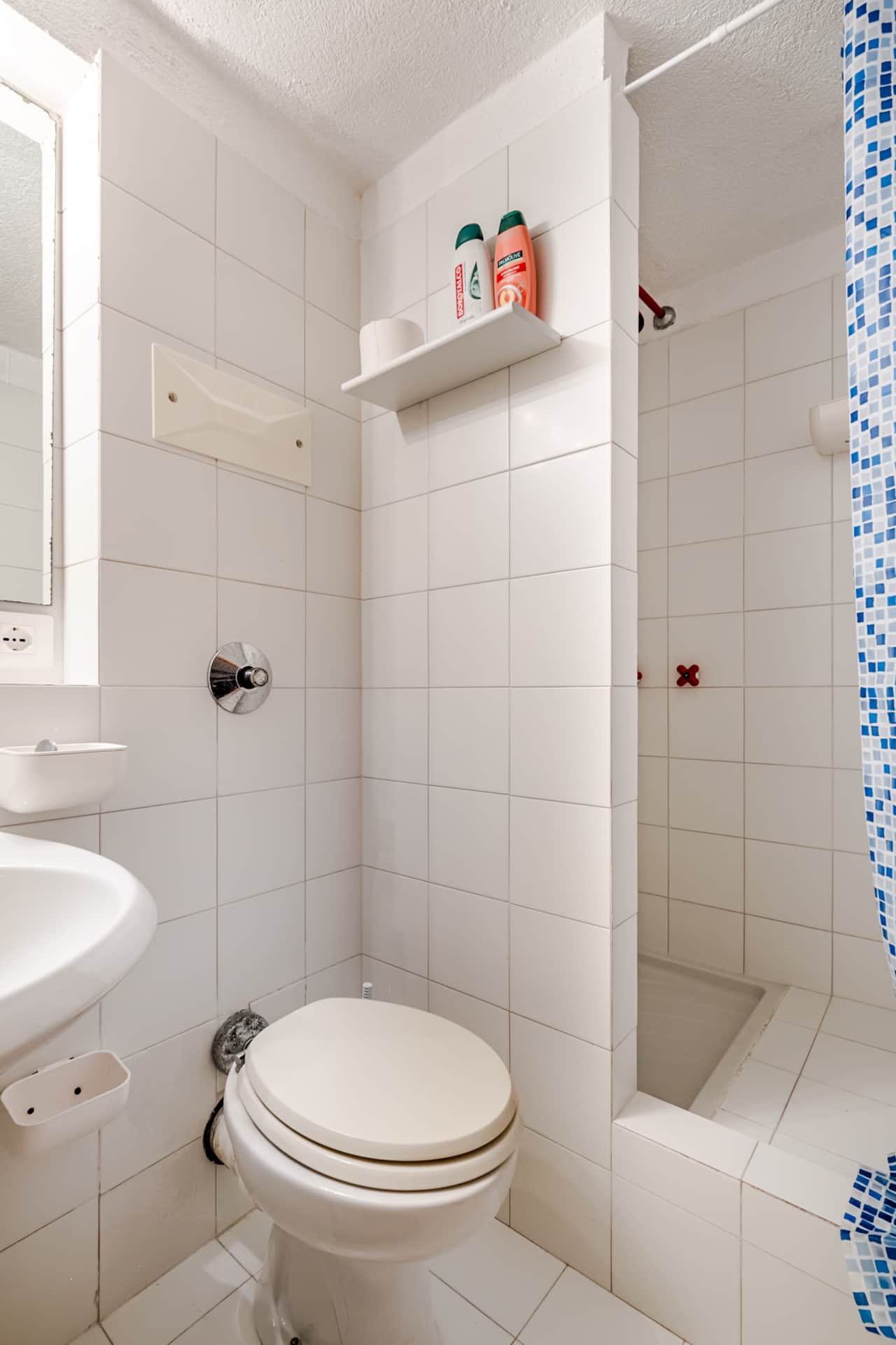 Bagno con doccia