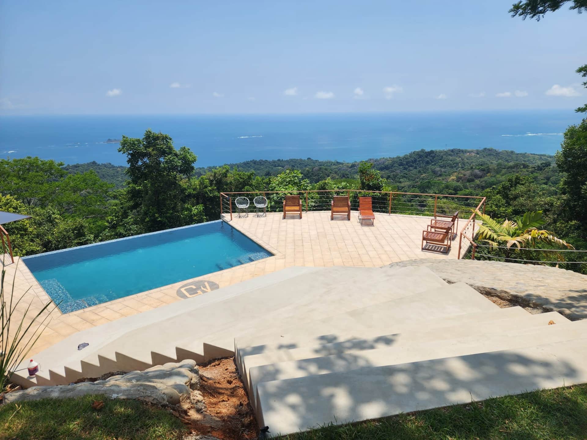 f7039453 4882 489b ad6e f326b63c94dc