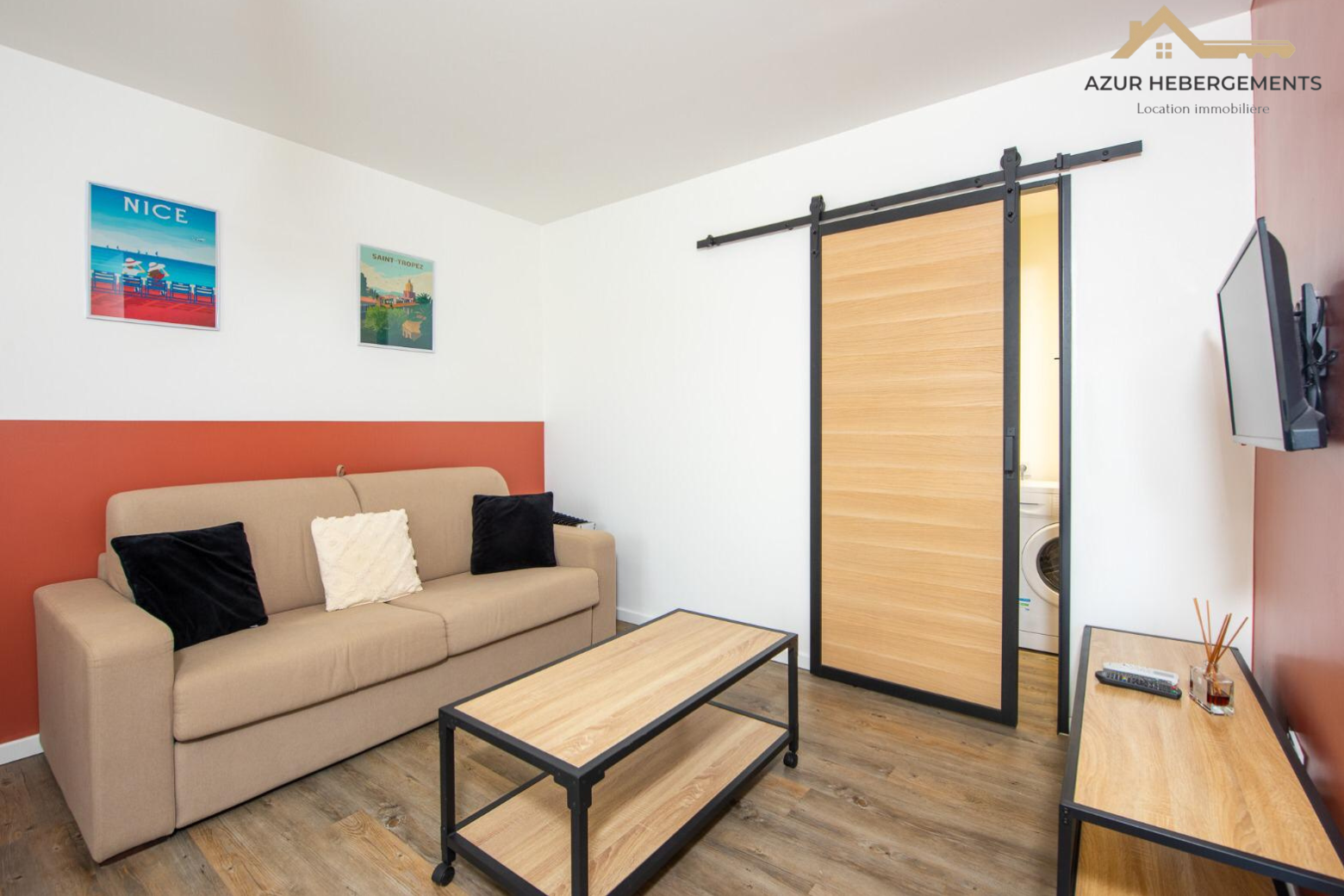 Saint Laurent du var : studio, piscine et parking, St-Laurent-du-Var