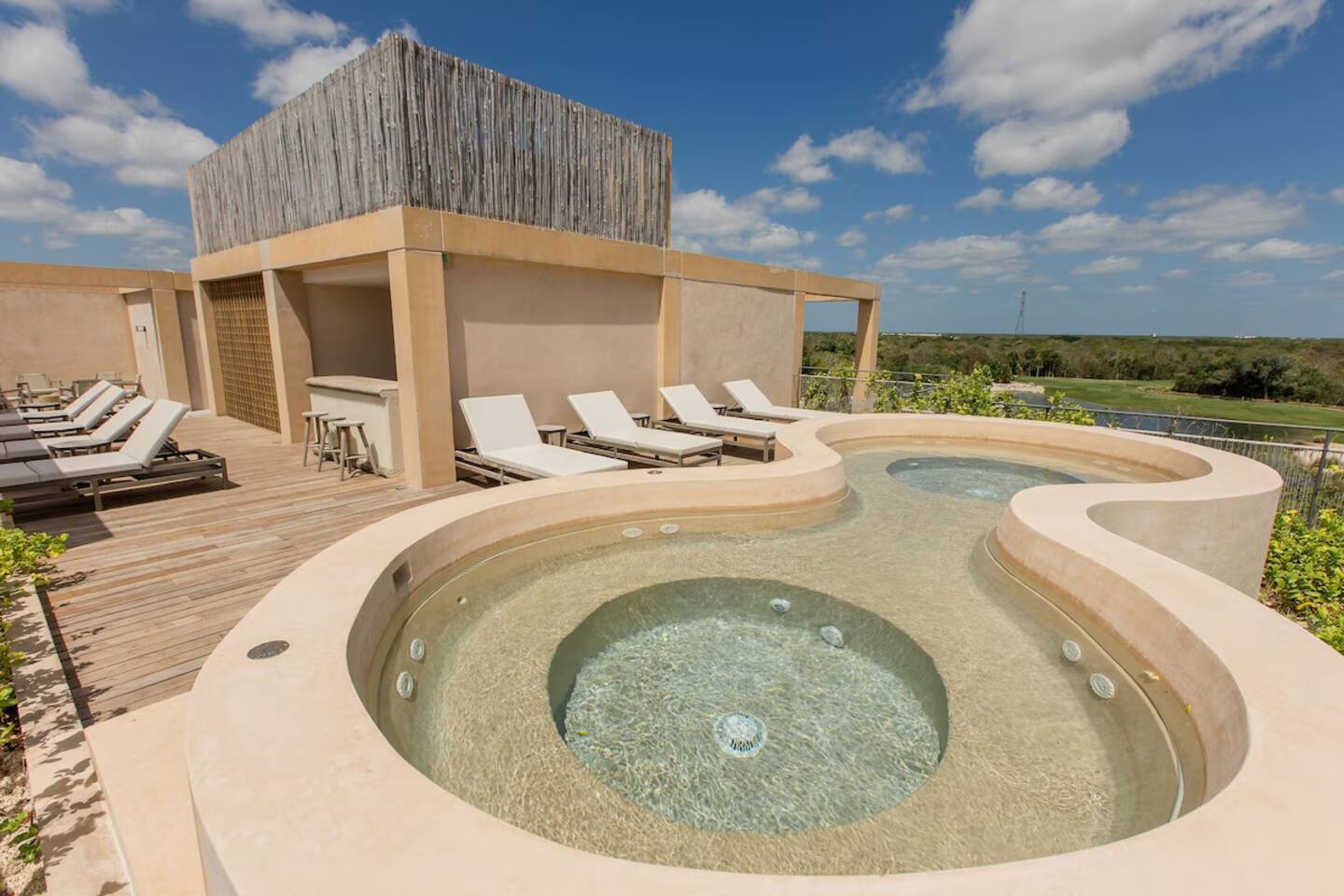 Corasol Golf • Beach Club • Pools • Hot Tubs • Gym photo 15