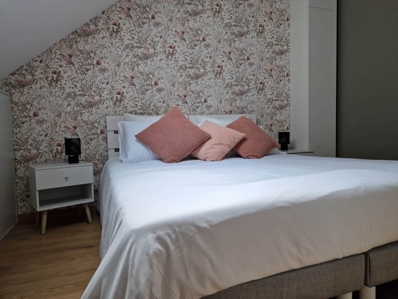 CHAMBRE EST 2.jpg