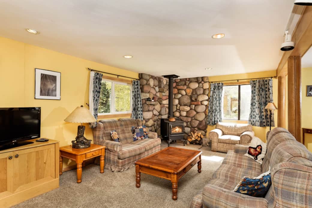 Living Room with Fireplace