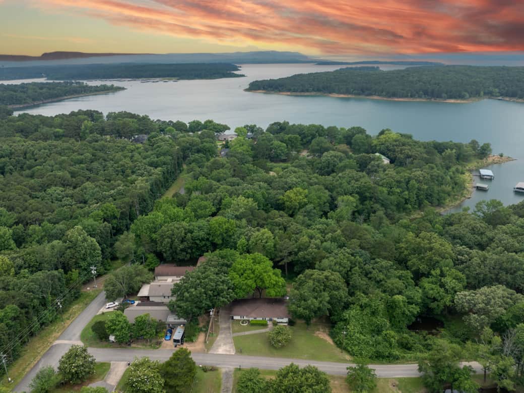 A secluded getaway with lake adventures just around the corner.