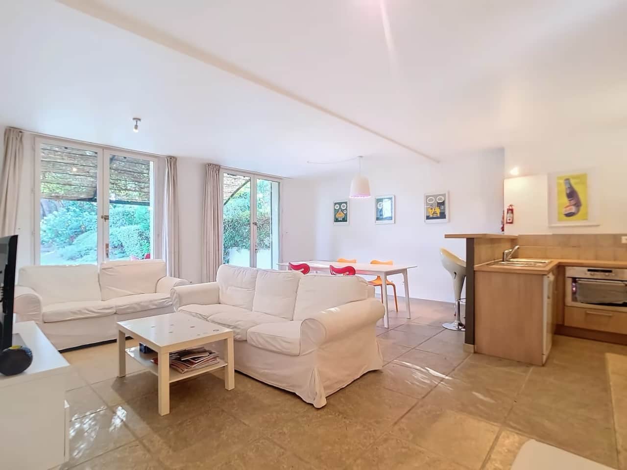 Salon