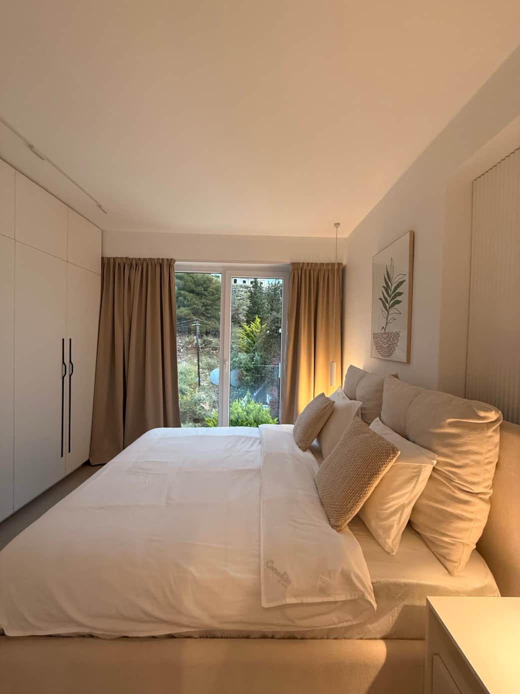 Bedroom, double bed Bedroom, double bed