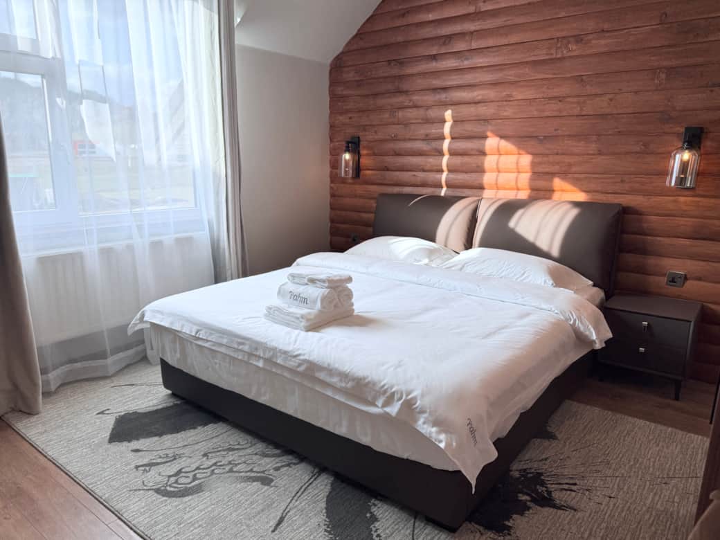 Bed and Towels