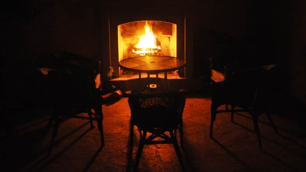 Kamin auf der Terrasse