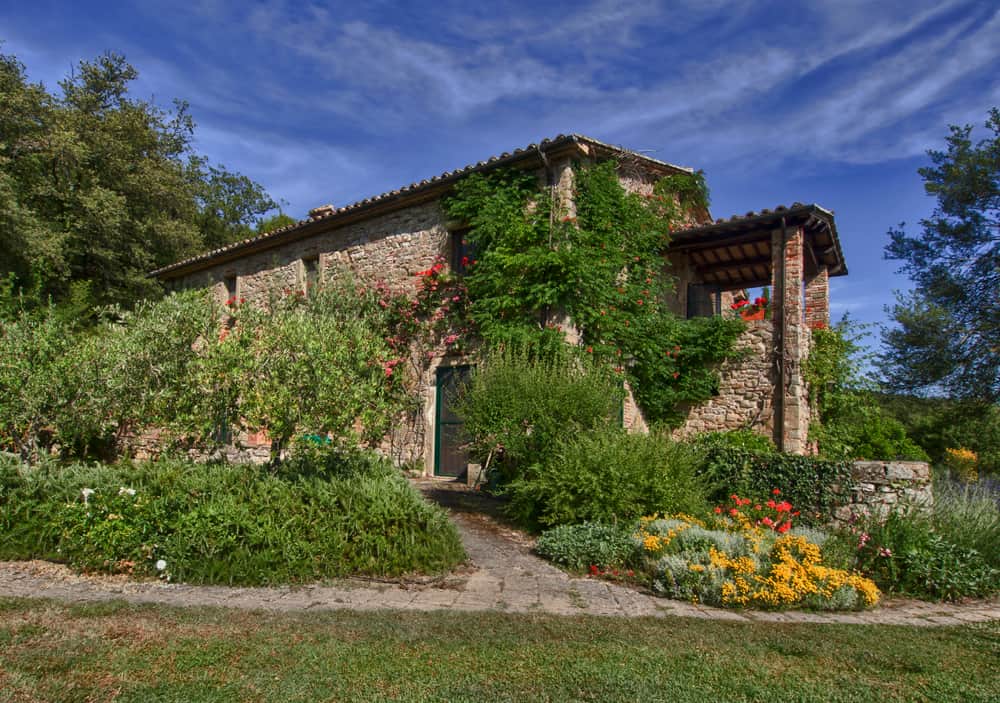La Pietra--Exterior--North View