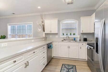 Fully equipped kitchen for all of your culinary needs